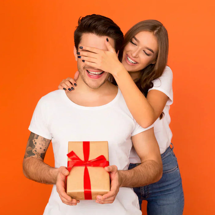 8 Best Gifts Ideas for Your Husband - Panvola