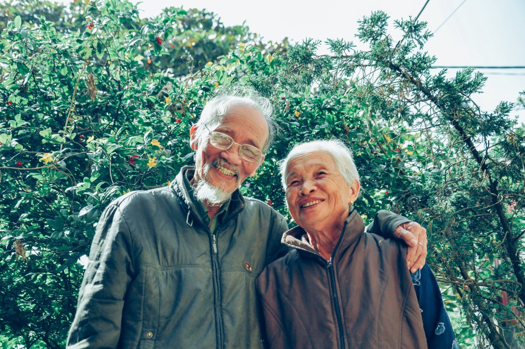 Funny and Cute Alternatives Nicknames for Grandparents (that are not Grandpa and Grandma) - Panvola