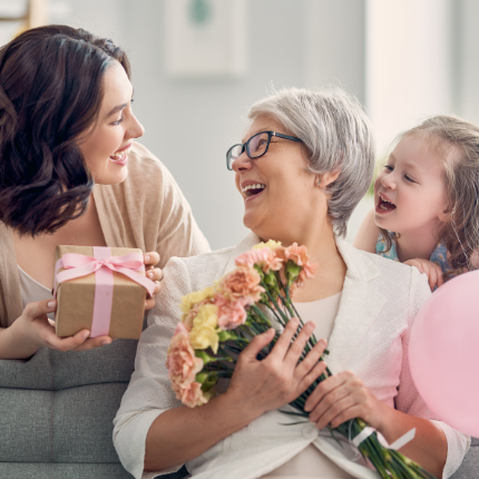 10 Unique Gifts for Mom in Laws to Make Her Smile - Panvola