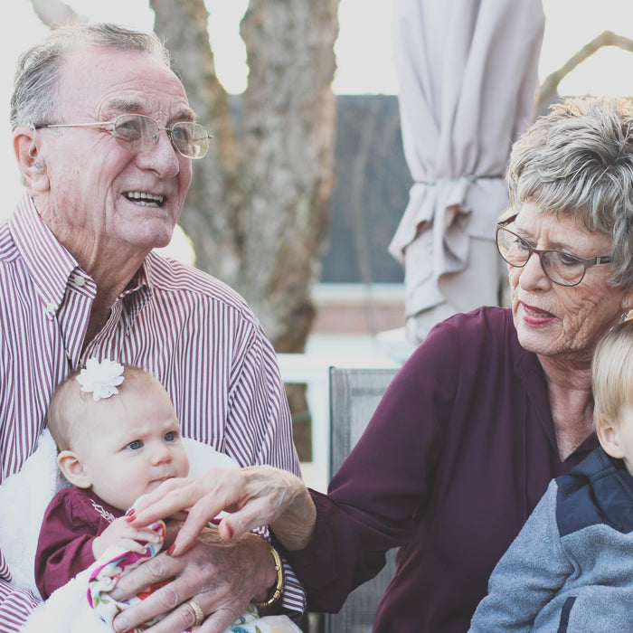 4 Things You Should Know Why Grandparents Are Important! - Panvola