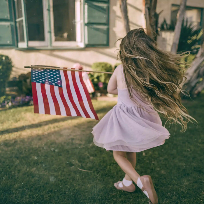 7 Meaningful Gift Ideas for Every American - Panvola