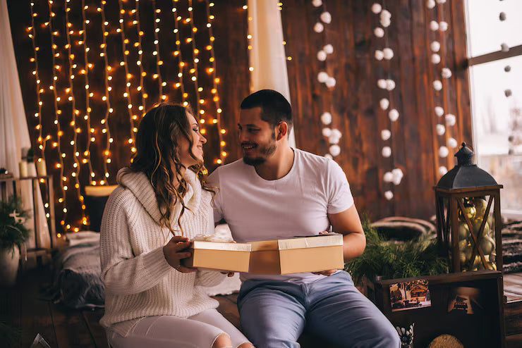 7 Amazing Wedding Gifts Couples Will Truly Love