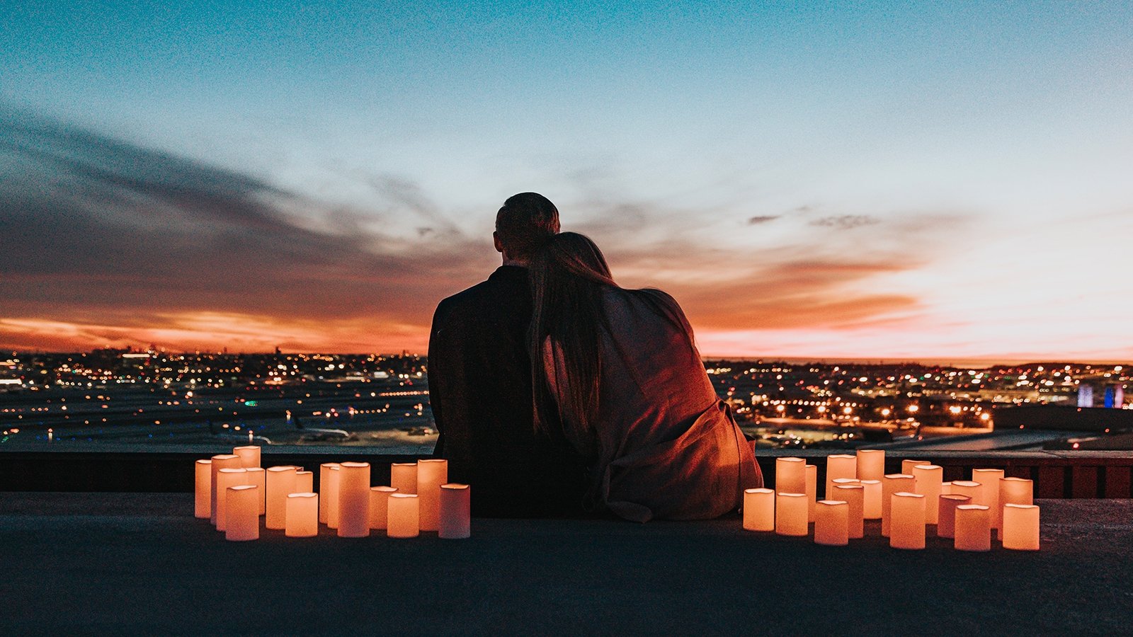 8 Romantic Ideas for husband birthday that you should try! - Panvola