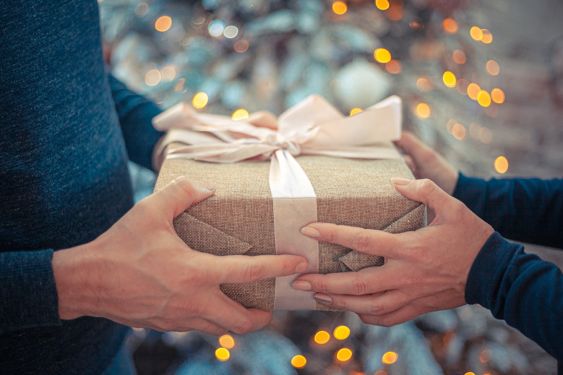 Why Do You Give A Gift? The Top 5 Reasons Why Gift Giving Is Important ...