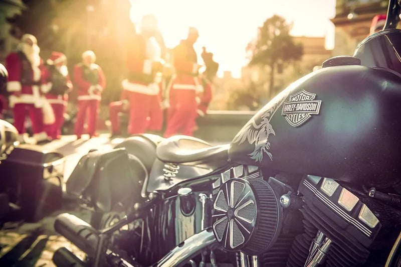 Discovering the Perfect Motorcycle Gifts: Ideas and Inspiration - Panvola