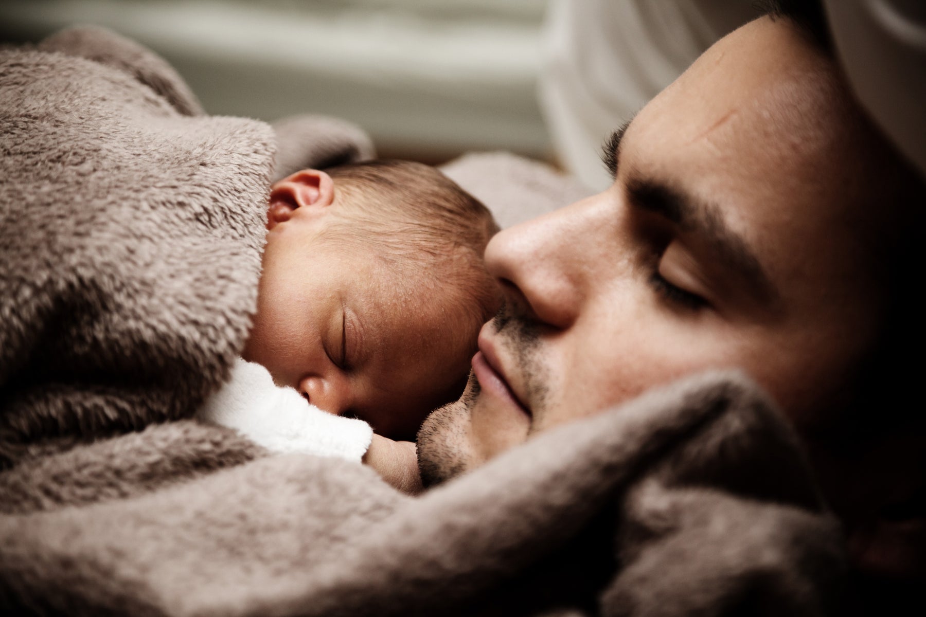 Parenting 101: 7 Parenting Problems Faced By Parents Today 2022! - Panvola