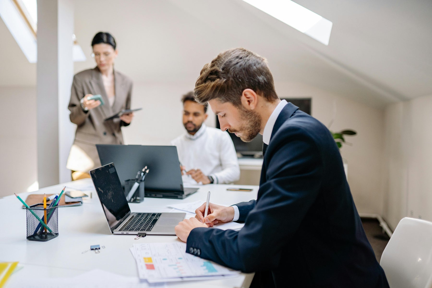 12 Essential Survival Tips for Every Shit Show Supervisor - Panvola