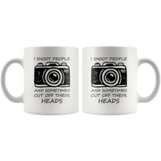 Funny Photographers Coffee Mug I Shoot People and Cut Off Their Heads.
